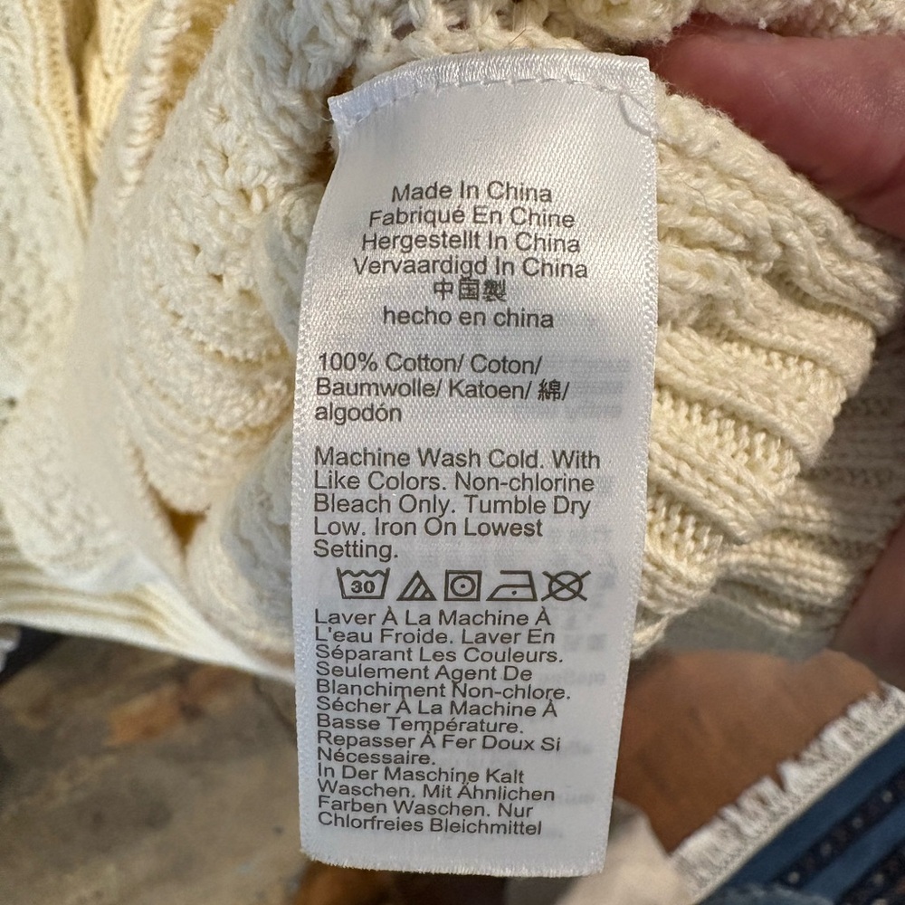 J. Crew Women's Ivory V-Neck Sweater - Picture 4 of 4